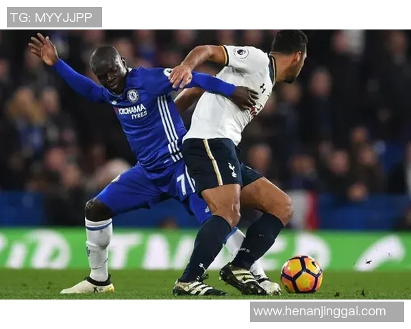 探讨当今足球界谁是最佳守门员明星的实力与表现分析 探讨当今足球界谁是最佳守门员明星的实力与表现分析